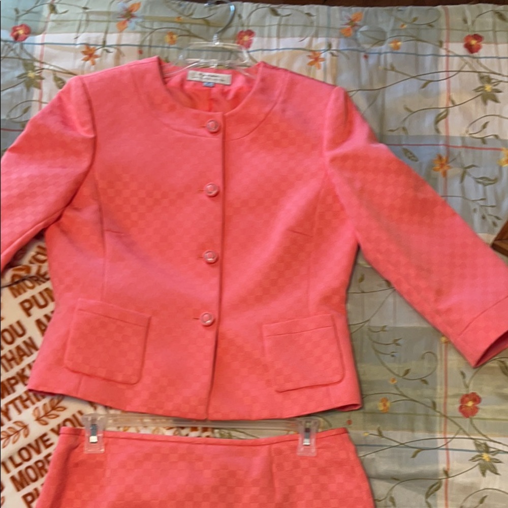Women Suit